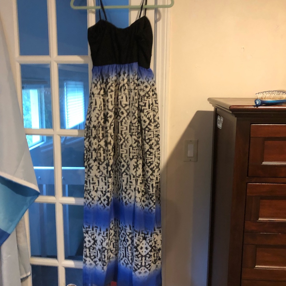 Black/blue&white pattern maxi dress size 12